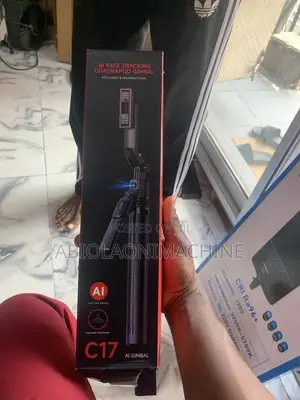 C17 Ai Face Tracking Quadrapod Gimbal