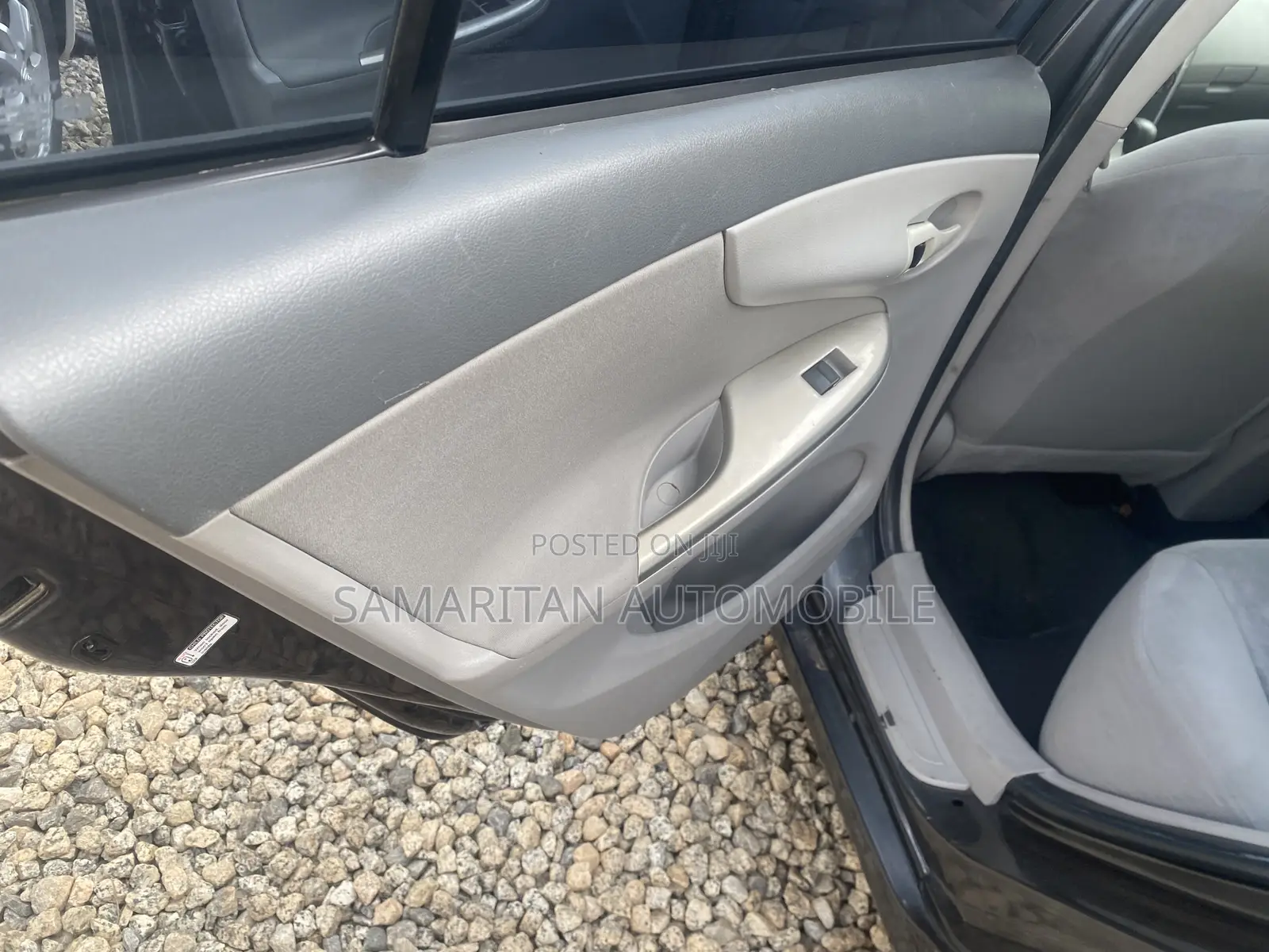 Toyota Corolla LE 2006 Gray