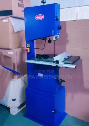 14" Band Saw With Miter
