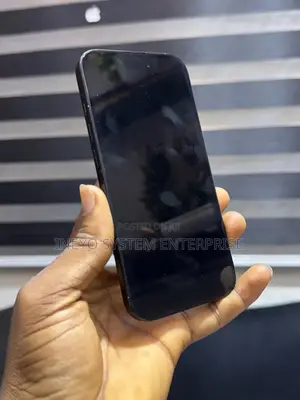 Apple iPhone 15 128 GB Black