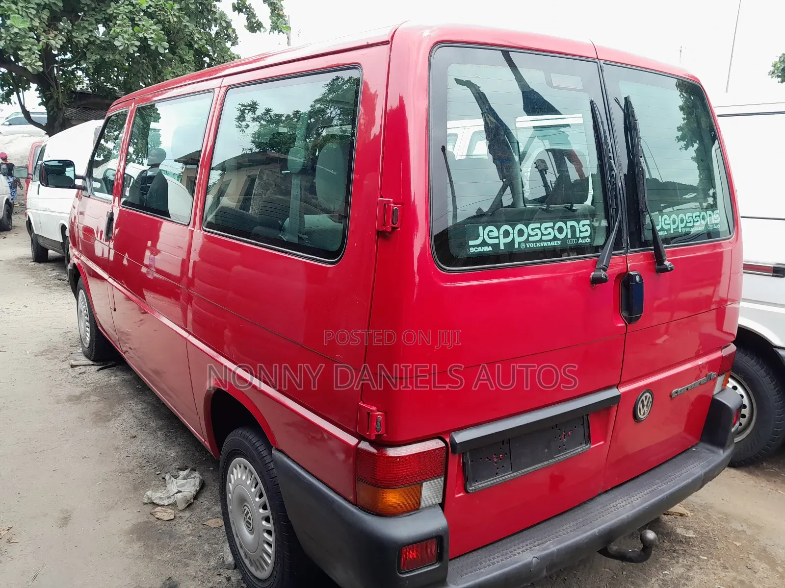 Volkswagen Transporter 2005 Red