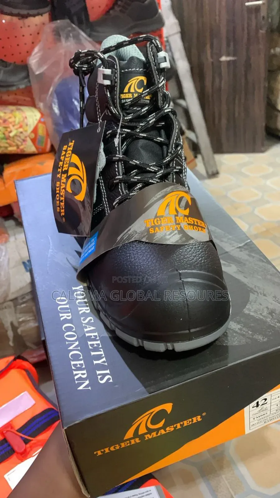 Tiger Master Pro Boot