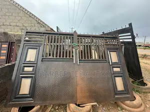 Opening Gate Sliding Gate 12ft by 8ft