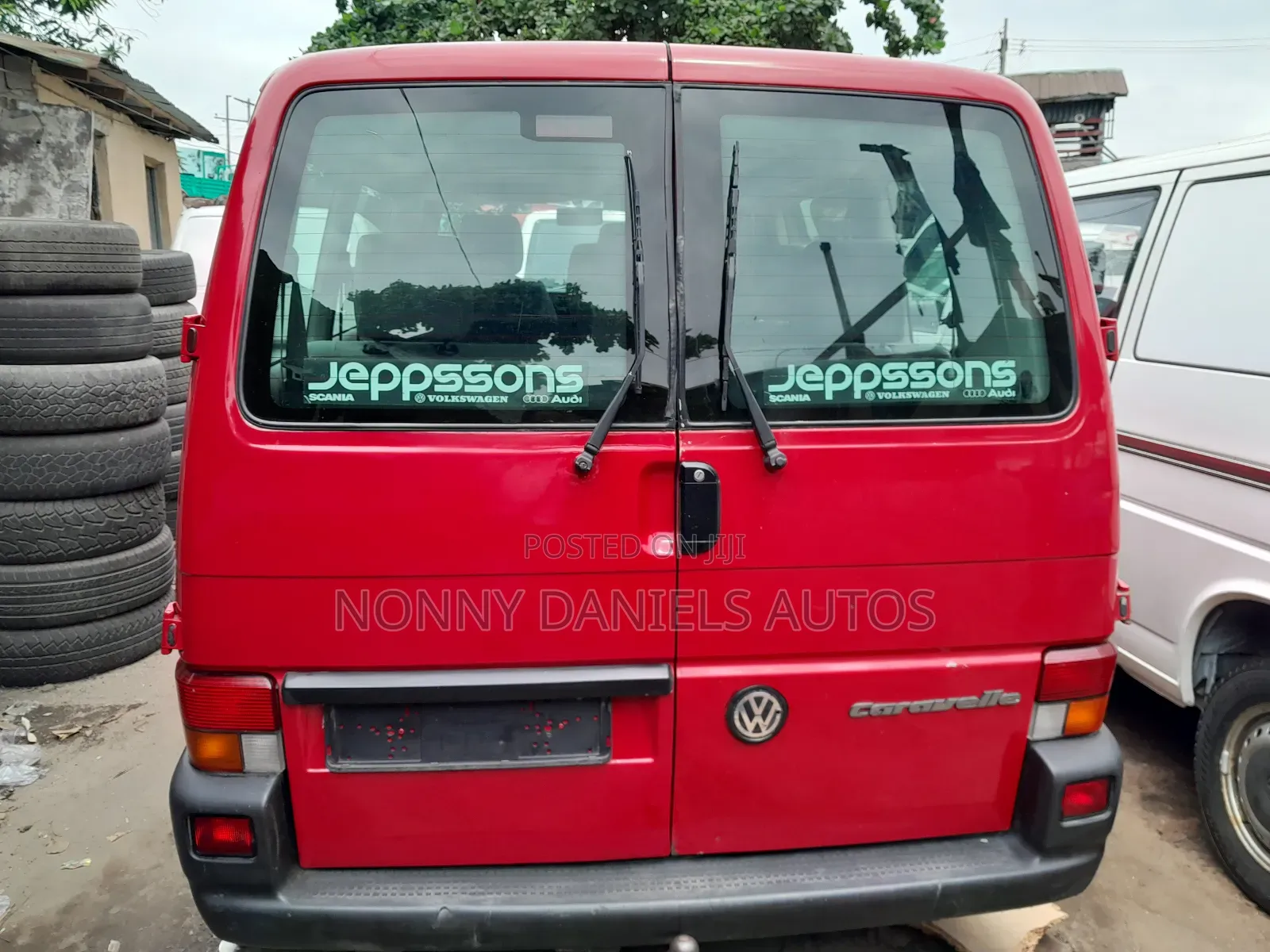Volkswagen Transporter 2005 Red