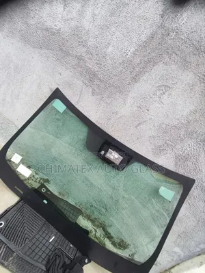We Deliver & Install All Honda Civic Windscreen Glass