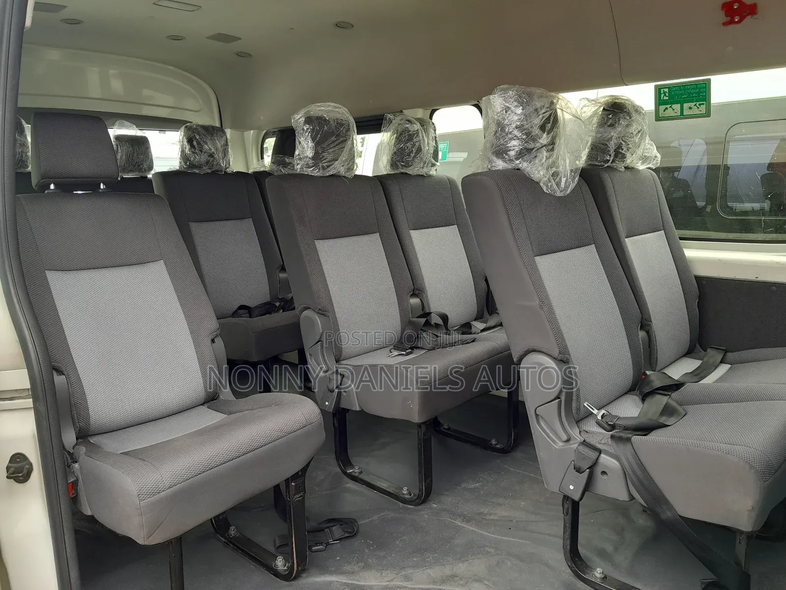 Toyota HiAce 2021 White
