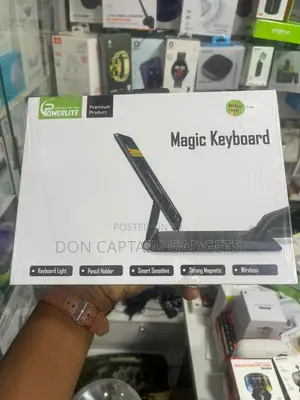 Powerlite Magic Keyboard iPad Pro 11" M4