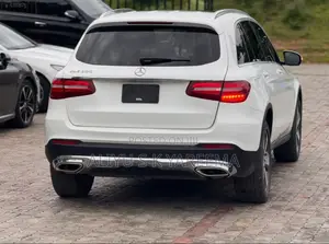 Mercedes-Benz GLC-Class 2019 White