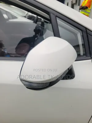 Toyota Corolla LE 2022 White