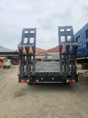 80ton New Lowbed