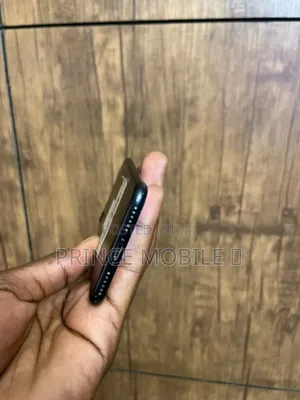 Apple iPhone 7 32 GB Black