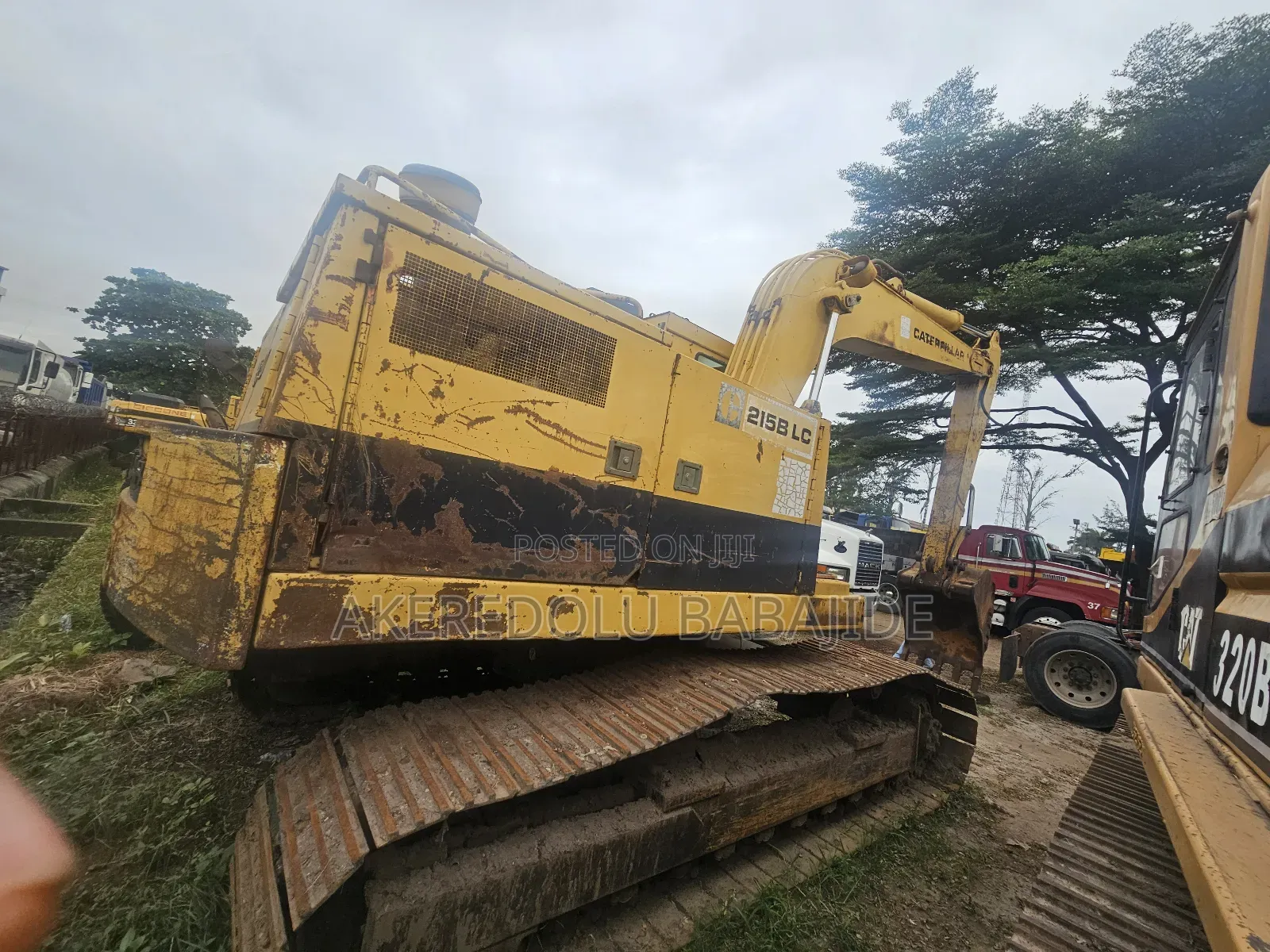 215 Excavator Tokunbo