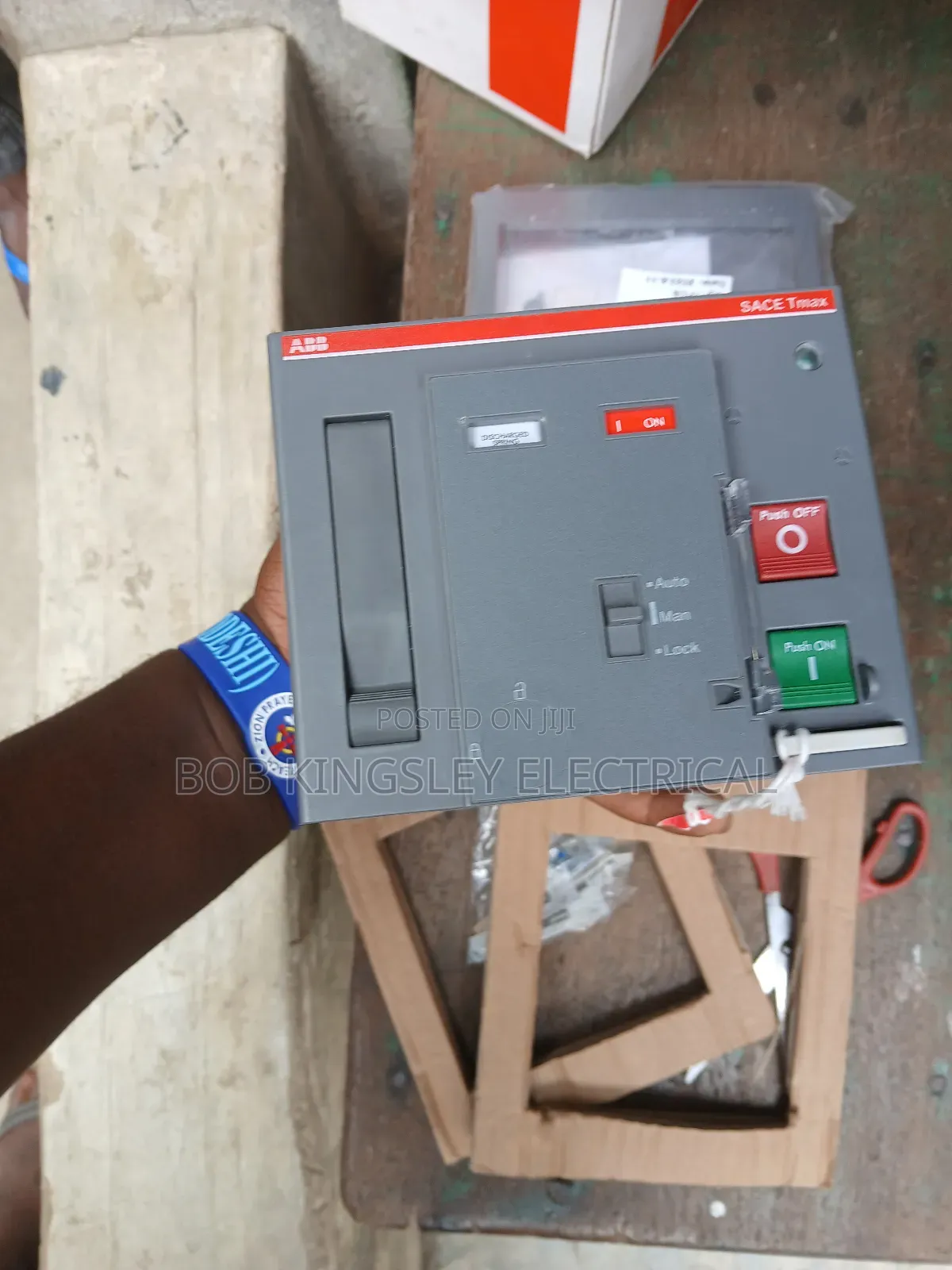 Motorize Switch 630a Abb