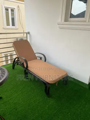 Metal Pool Bed High Quality