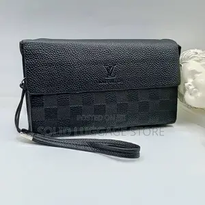 Photo - Men’S Armpit Purse