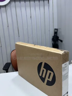 New Laptop HP 15s 8GB Intel Core I3 SSD 256GB