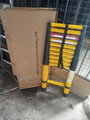 Fiberglass Telescopic Ladder 4 Metres