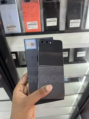 Samsung Galaxy Z Flip5 256 GB