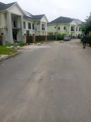 5bdrm Duplex in Life Camp for sale