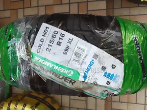 215/ 60 R 16 Greenlander Tire