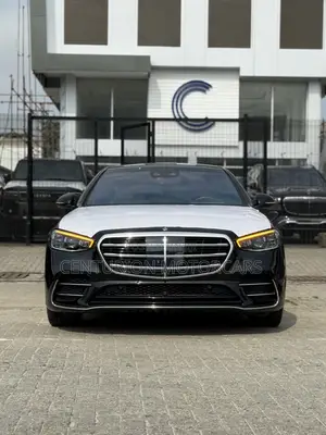 Mercedes-Benz S-Class 2022 Black