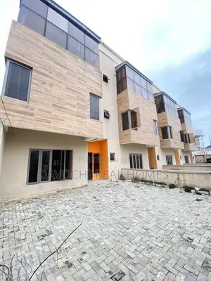4bdrm Duplex in Ikota Gra for rent