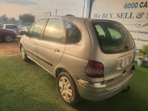 Renault Scenic 2000 White