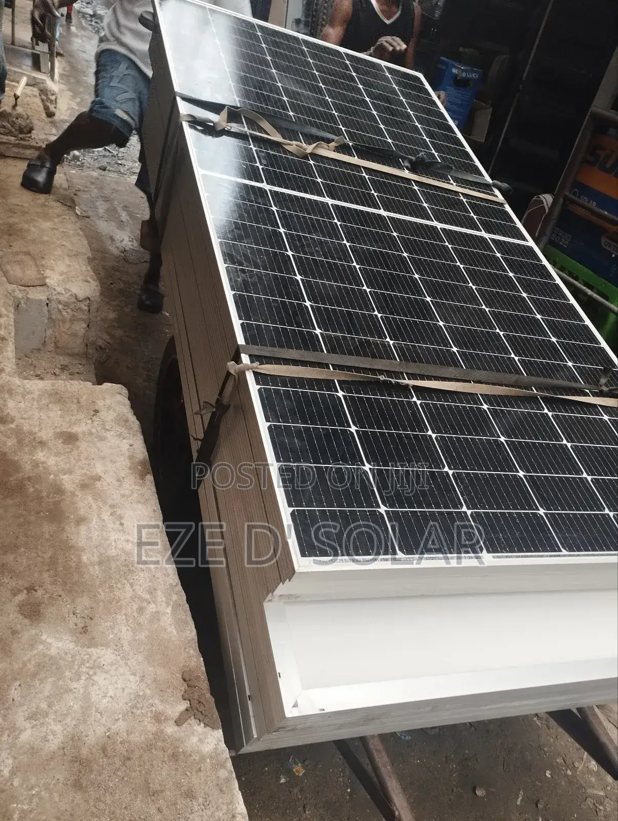 555w Canadian Mono Solar Panel