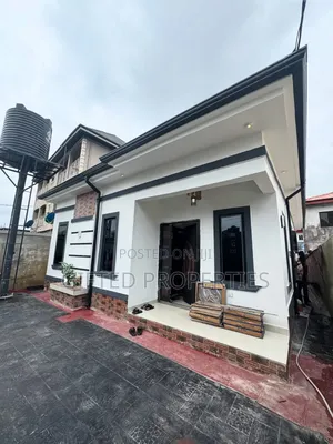 2bdrm Bungalow in Aparalink Off Nta Rd, Port-Harcourt for sale