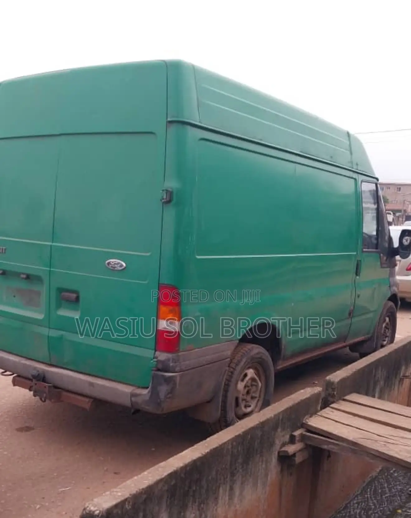 Ford Transit 2004 Green