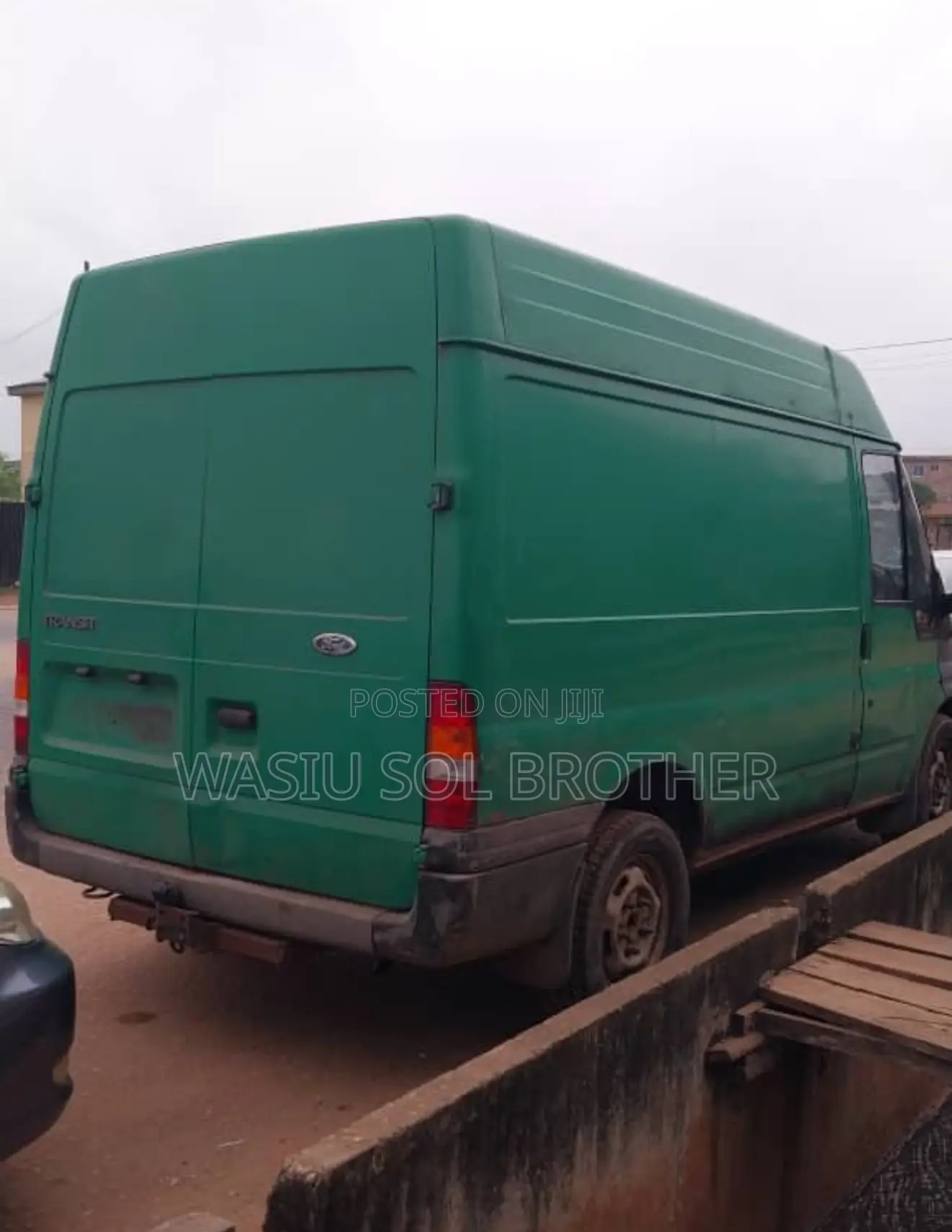 Ford Transit 2004 Green