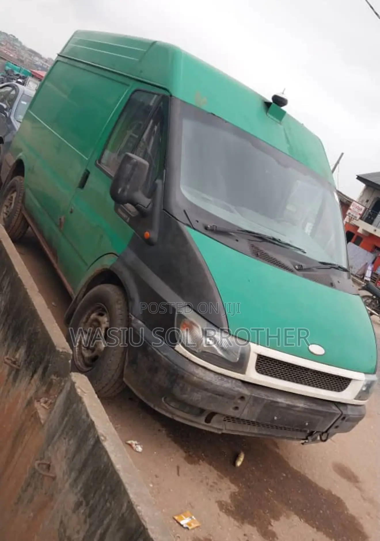 Ford Transit 2004 Green