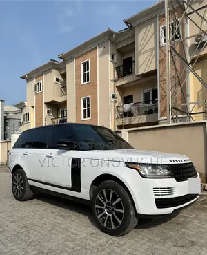 Photo - Land Rover Range Rover Vogue 2013 White