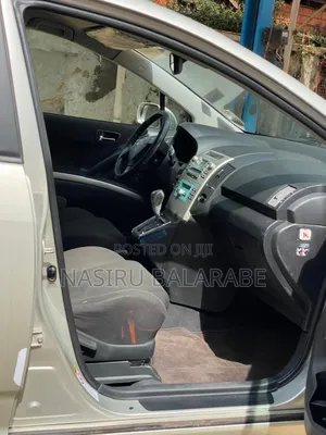 Toyota Verso 1.8 2009 Silver