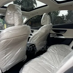 New Mercedes-Benz E350 2025 White