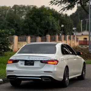 Mercedes-Benz E350 2021 White
