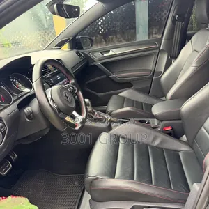 Volkswagen Golf 1.4T TSI FWD 2020 Black