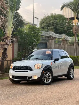 Mini Cooper John Cooper Works 2dr Convertible (1.6L 4cyl Turbo 6M) 2014
