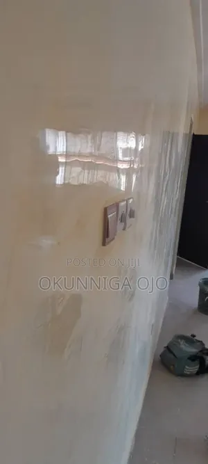 Gravitex Paint