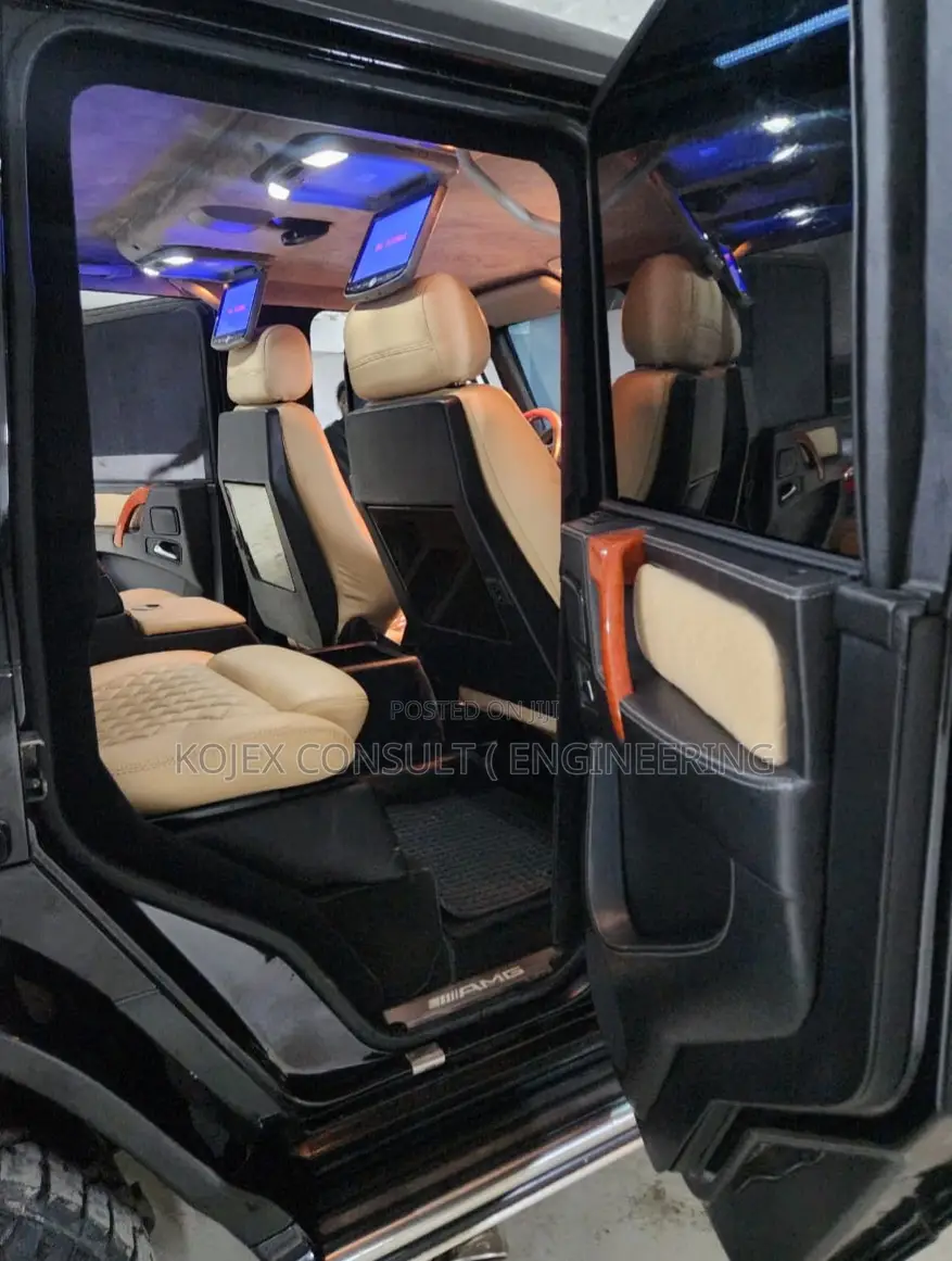 Mercedes-Benz G-Class 2011 Black