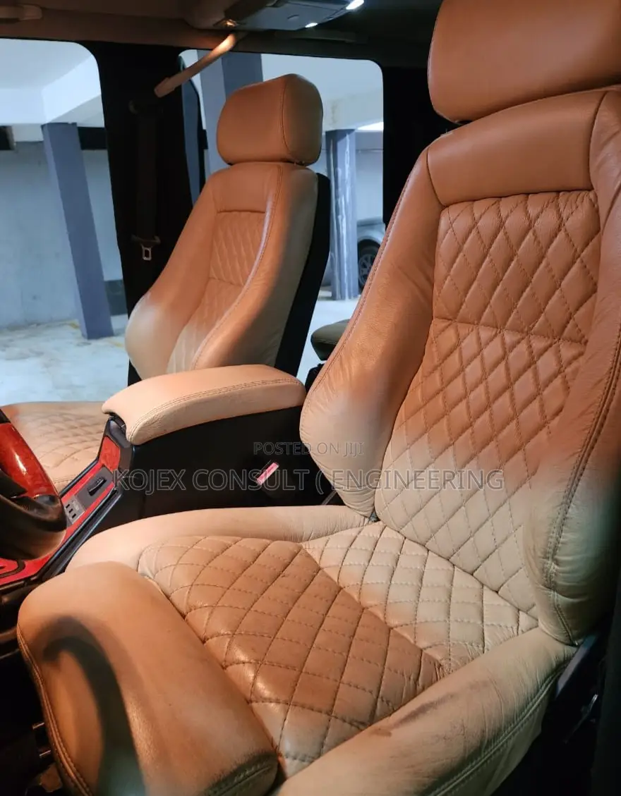 Mercedes-Benz G-Class 2011 Black