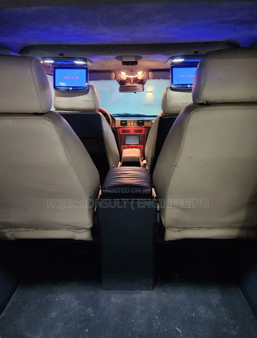 Mercedes-Benz G-Class 2011 Black