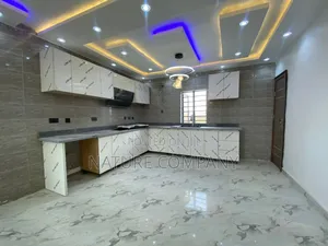 2bdrm Block of Flats in Olowora, Kosofe / Kosofe for rent