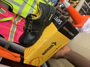 Mallcom Doxle Gold Durable And Heavy Duty Safety Shoe 👟