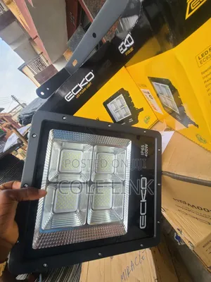 L E D Flood Light Ecko 400w