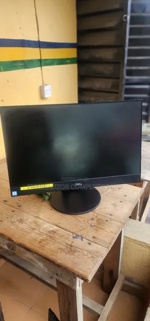 Desktop Computer Dell OptiPlex 7460 8GB Intel Core I5 SSD 256GB