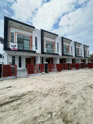 3bdrm Duplex in Lekki for sale