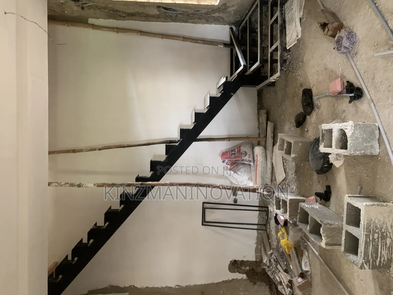 Floating Staircase/Suspended Staircase