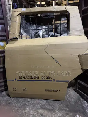 Toyota Highlander Door 2014 / 2019 Available