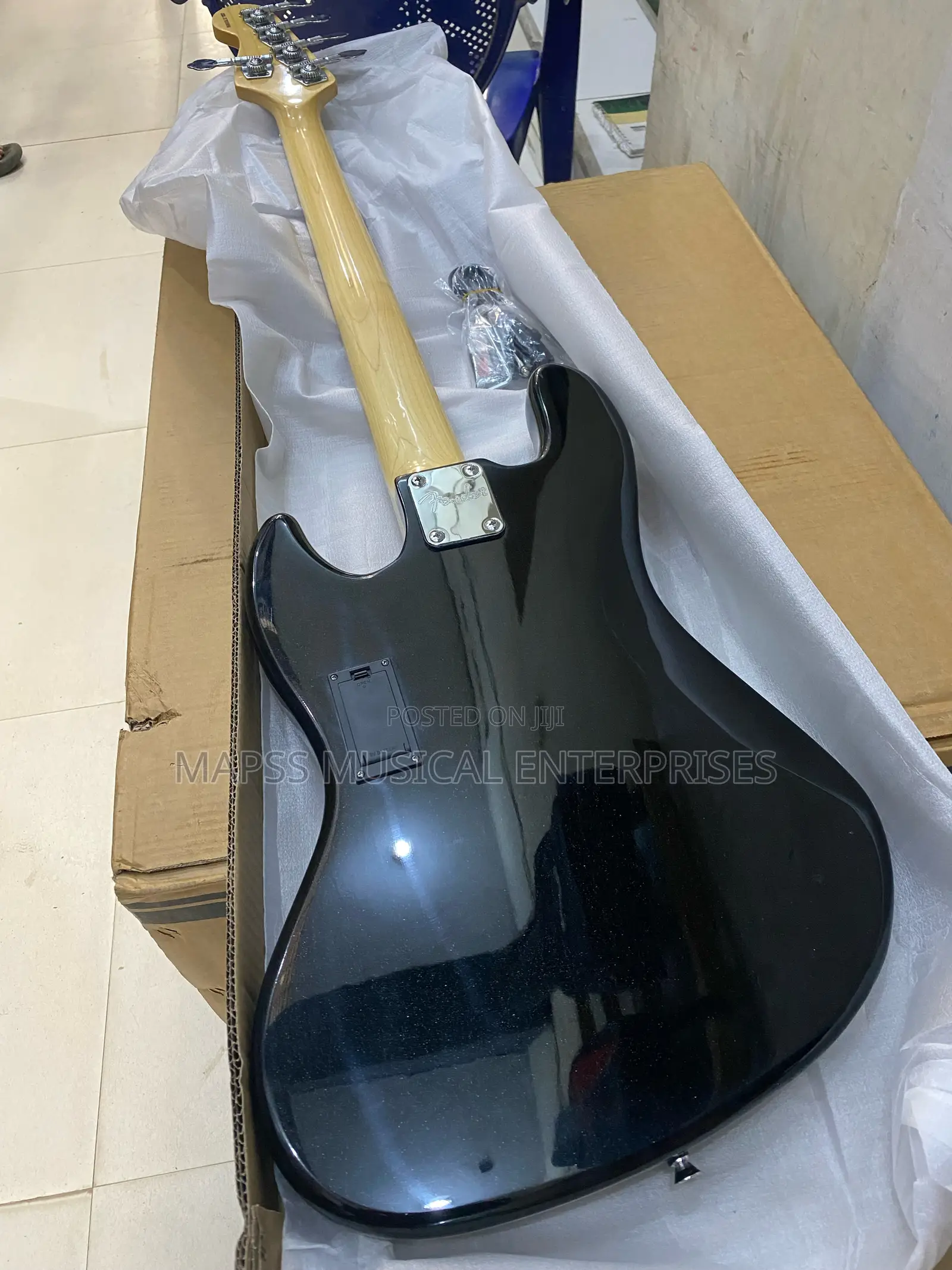 Fender Squier Active Jazz Bass